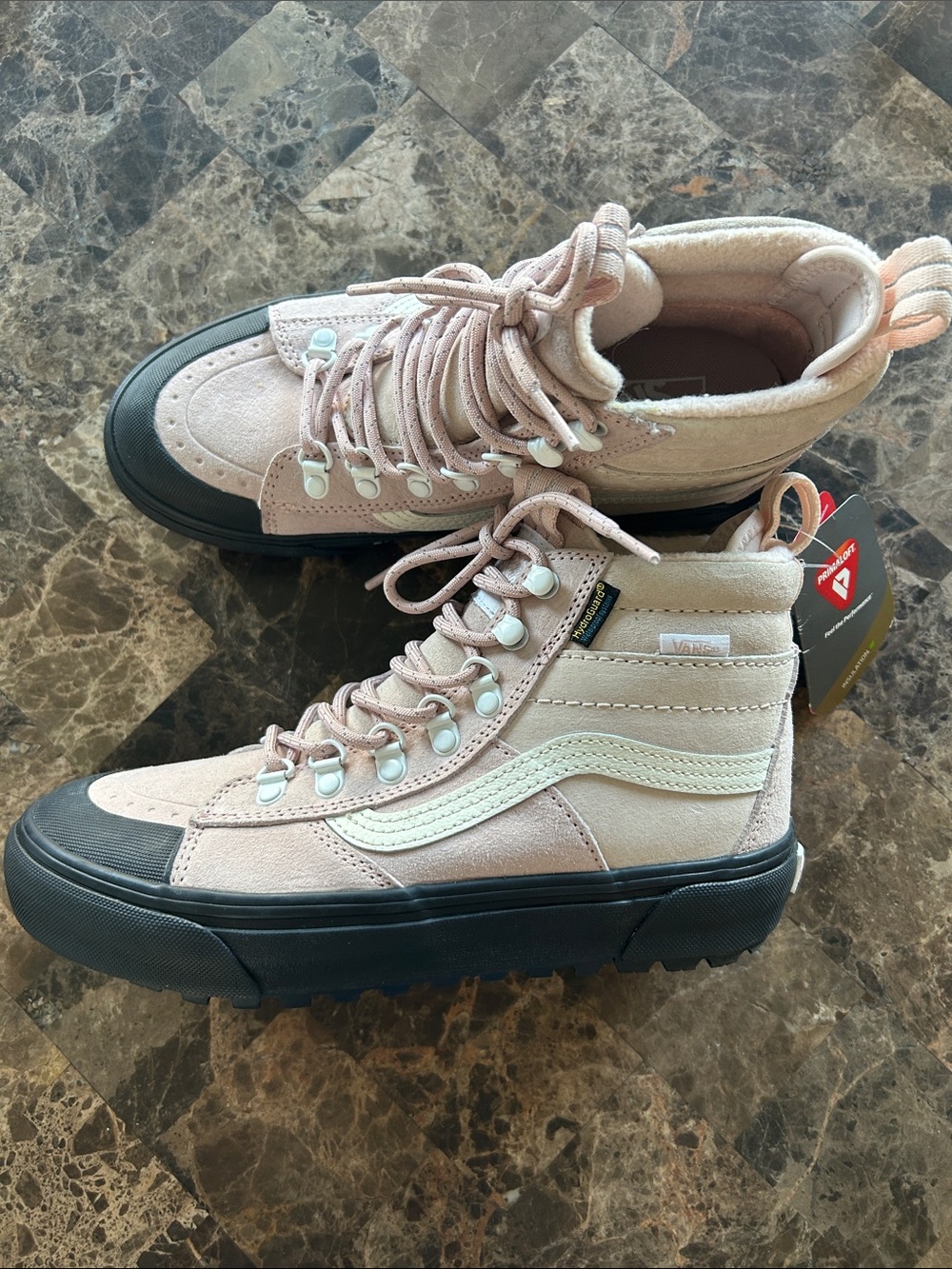 NWT 🆕 Vans Women’s Sk8-Hi DR MTE-2 Blush Pink Suede Waterproof Winter Boots sz 7